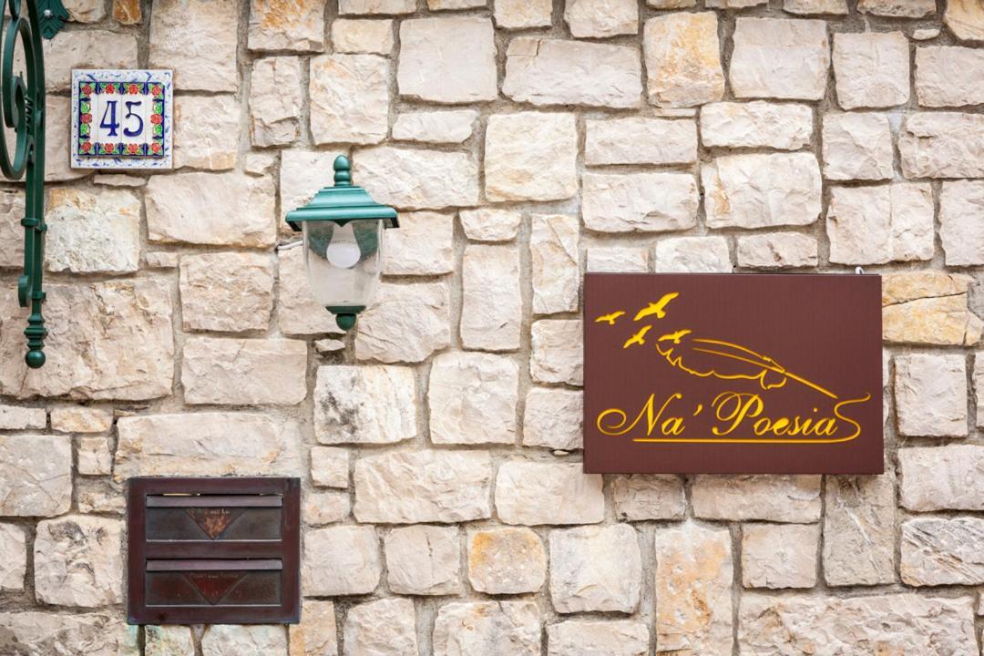 Na' Poesia B&B Di Charme SantʼAgata deʼ Goti Exterior foto